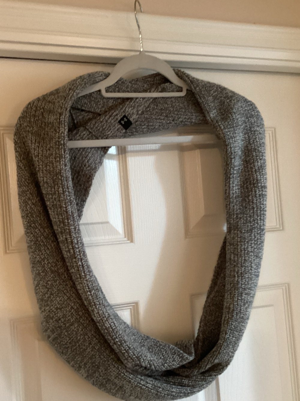 Under Armour Gray Knit Infinity Scarf